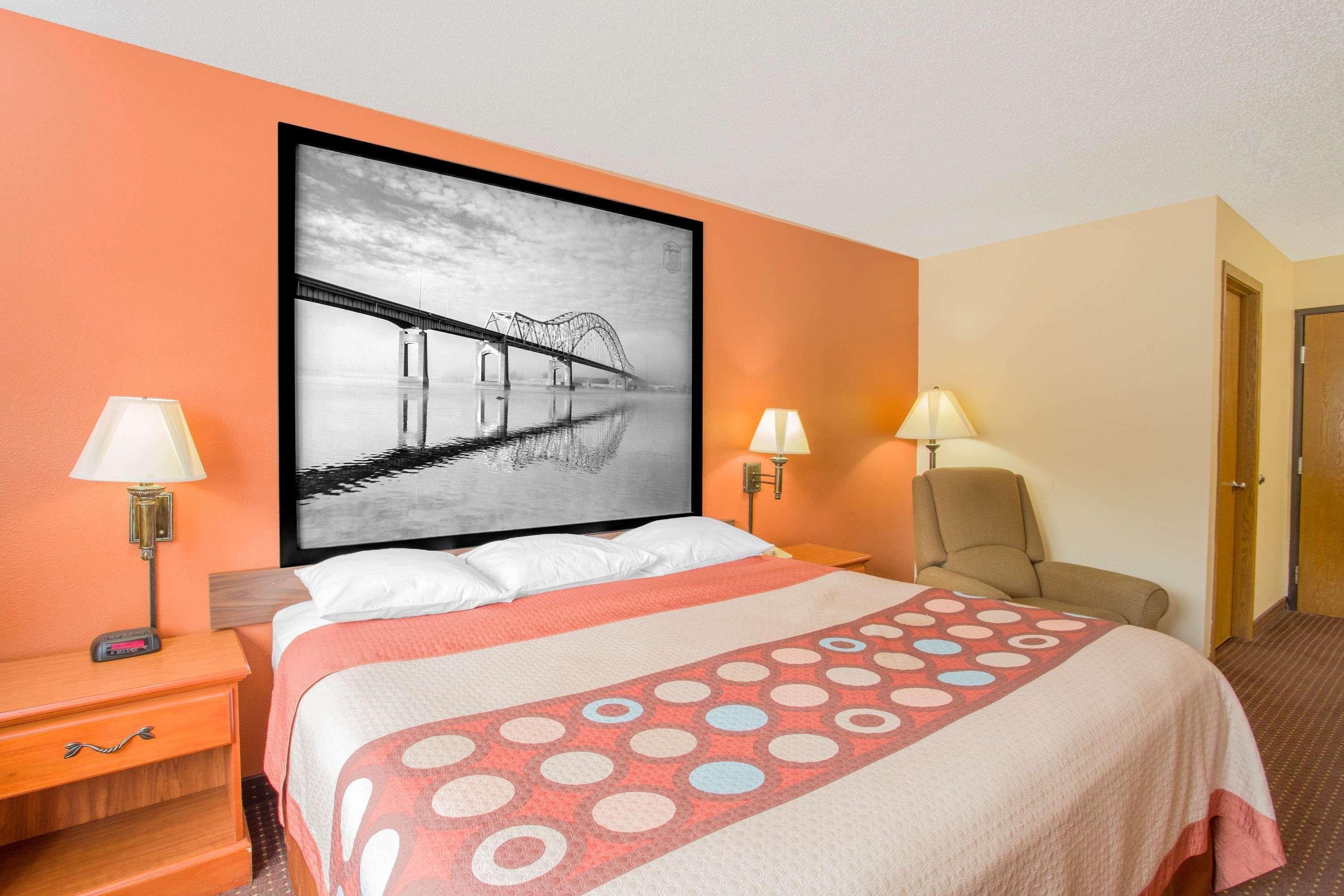 Super 8 By Wyndham Waverly Buitenkant foto