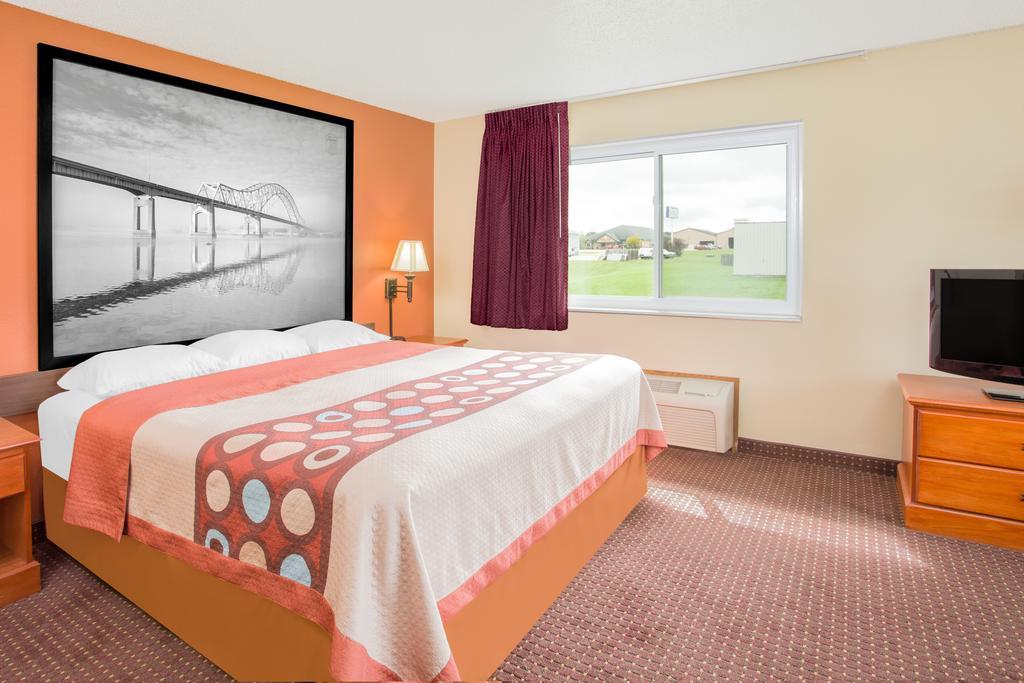 Super 8 By Wyndham Waverly Buitenkant foto
